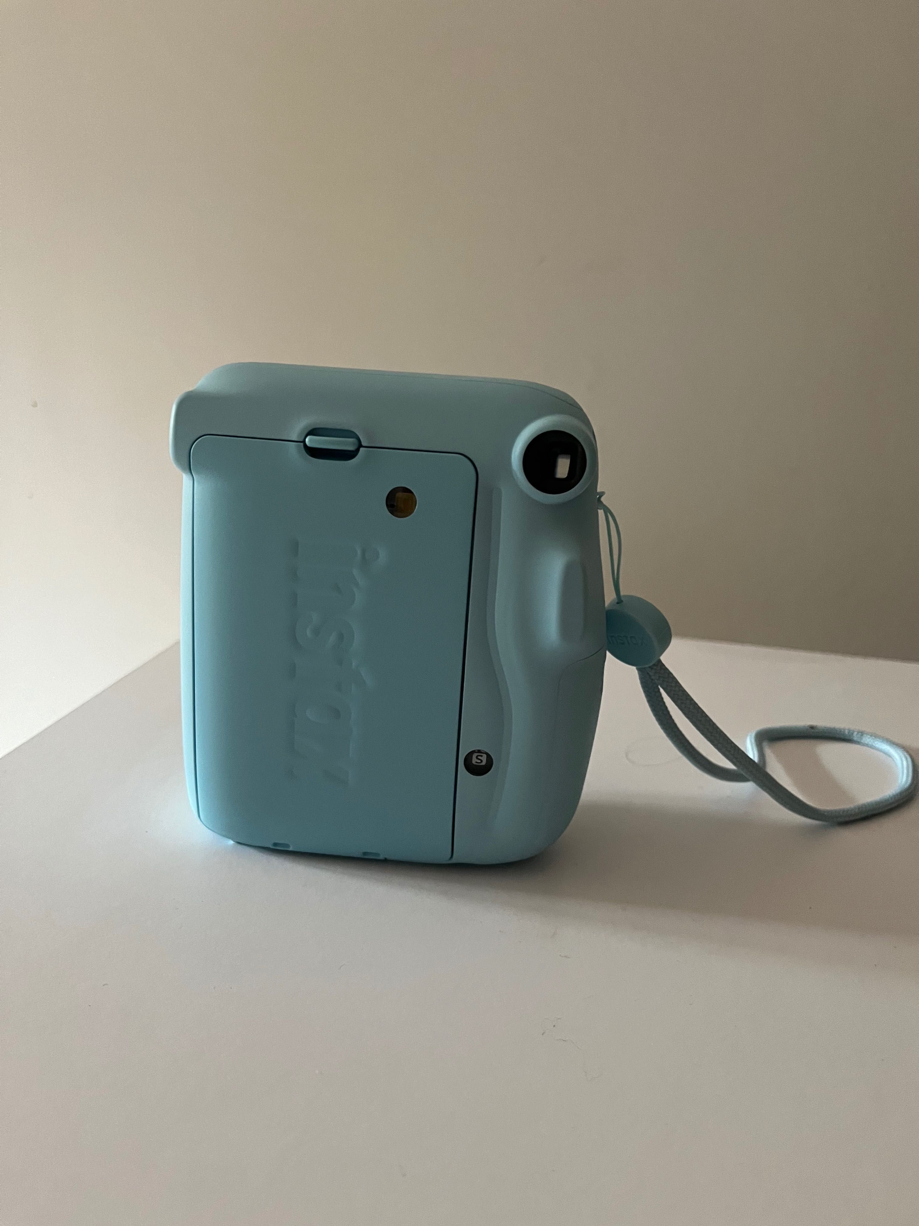 Câmera Instantânea Instax Mini 11