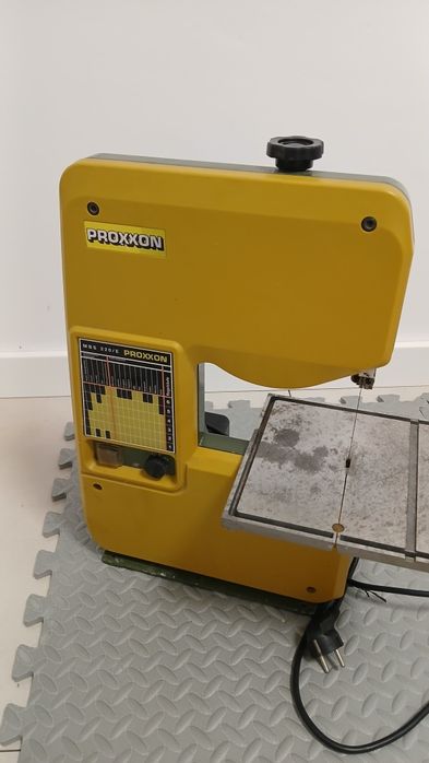 Proxxon MBS 220 E, piła taśmowa