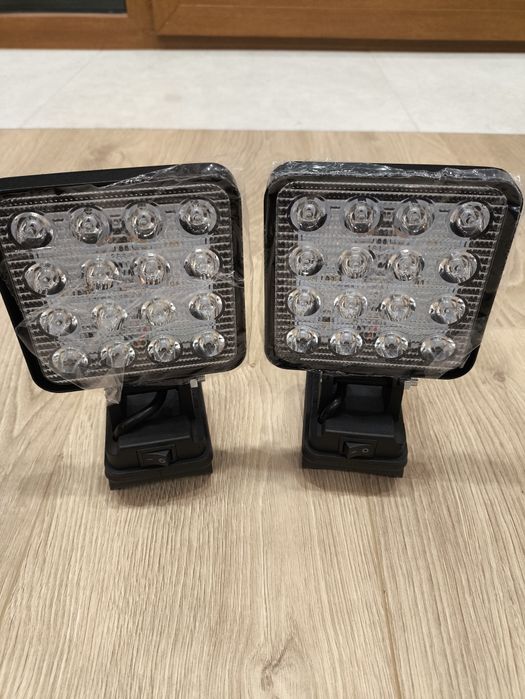 Фонарь Makita Dewalt