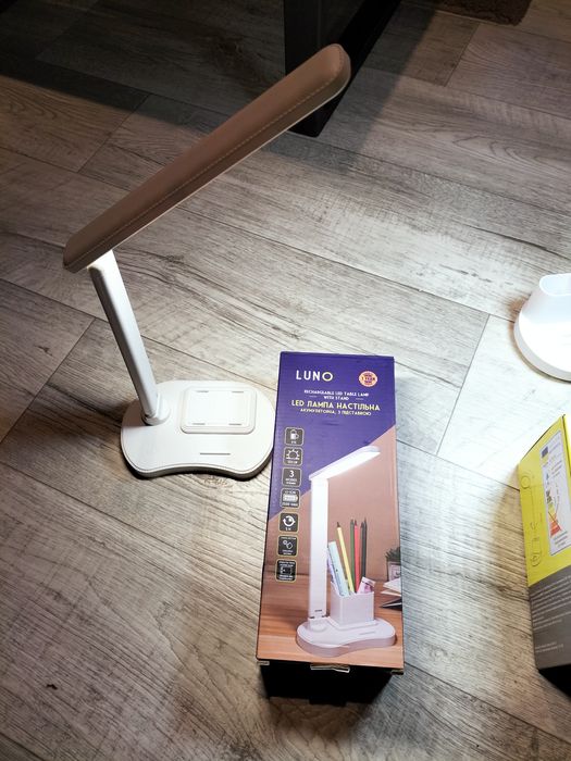 Лед лампи,лампи настільні