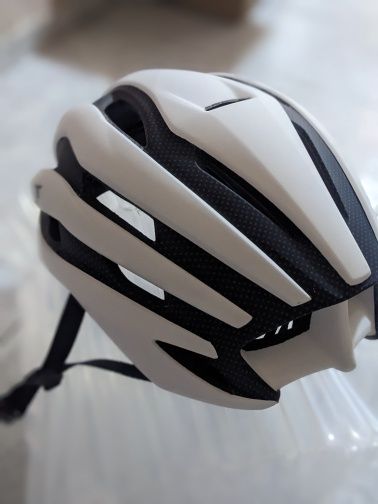 Capacetes ciclismo NOVOS