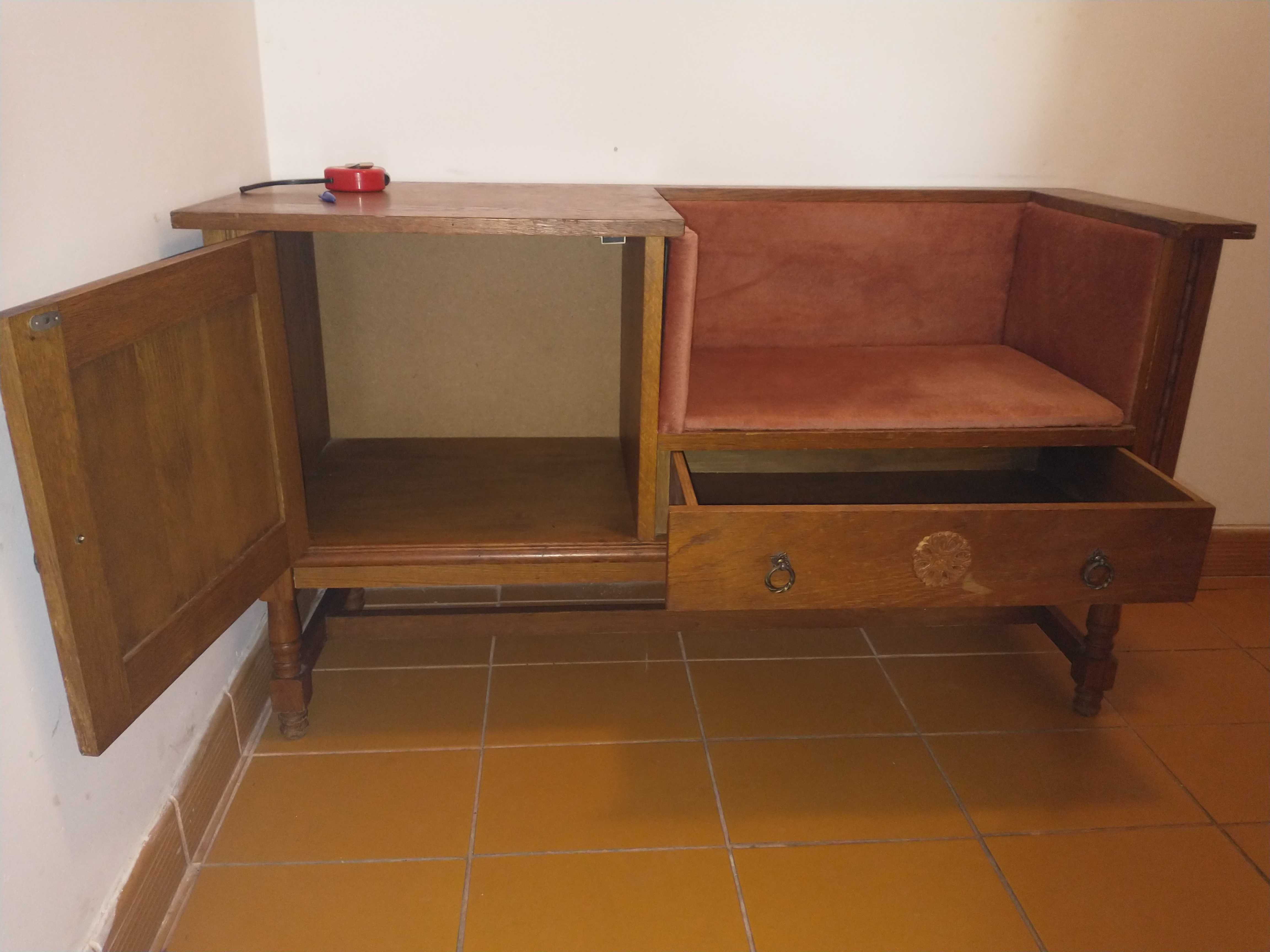 szafka drewniana z  siedziskiem  i szufladą