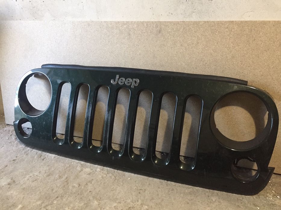 Jeep Wrangler решітка