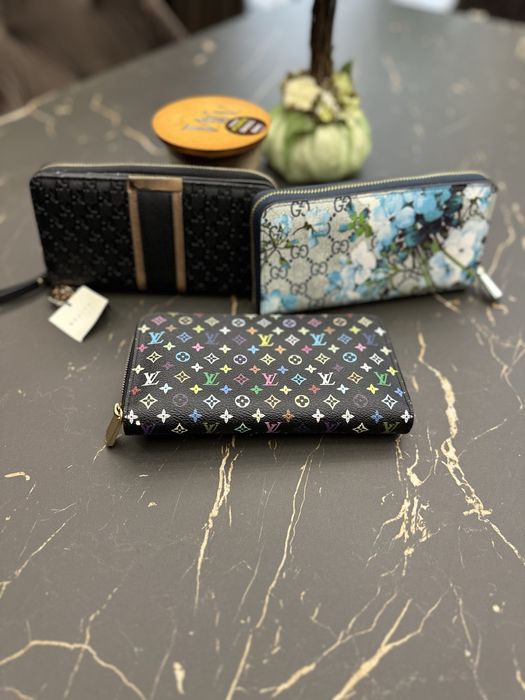 Кошельки кожа