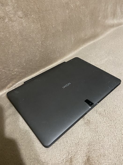 Nomi w10100 deka батарея тримає