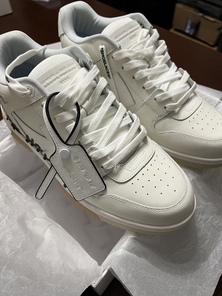 Off-White Out Of Office White 'For Walking' (12us/45it/30cm)