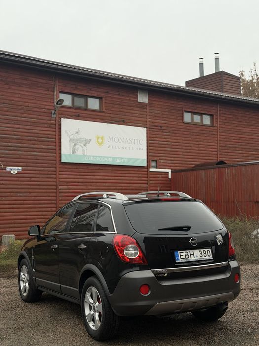 Opel Antara 2008 ГОД 2.0 дизель полный привод