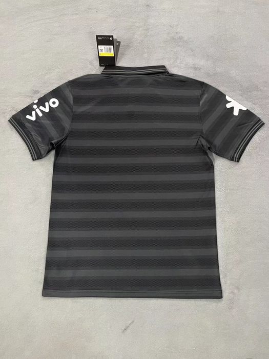 Camisa da seleção brasileira sinza