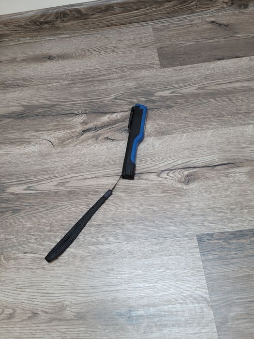 Lampka LED warsztatowa przenośna