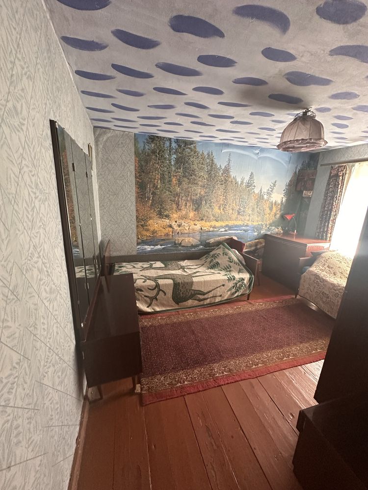 Продам целый дом метро Киевская ближе к пушкинской