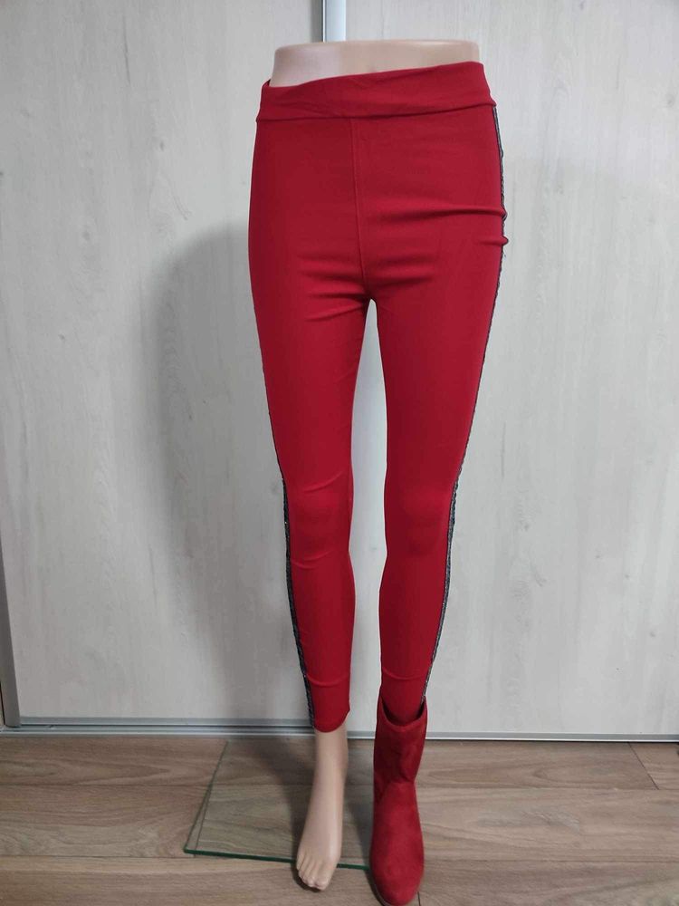 Legginsy damskie czerwone. rozmiar S/M