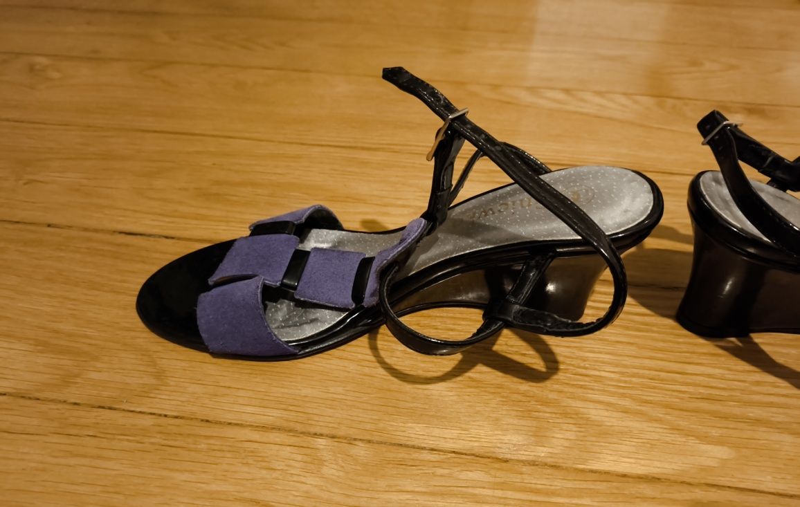 Sandały czarno-fioletowe rozmiar 36 Gniewko