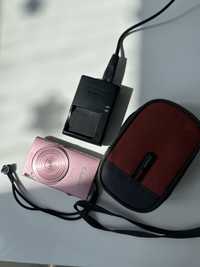 Фотоапарат Canon ixus 240 hs рожевого кольору;