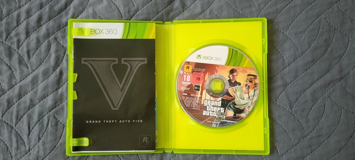 Xbox 360 GTA V PL ( 2 płyty) + mapa