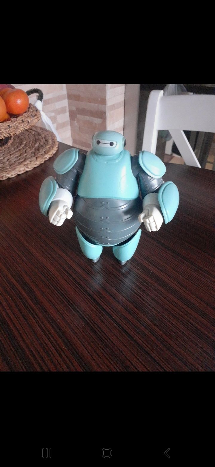 Figurka robot- Big Hero 6