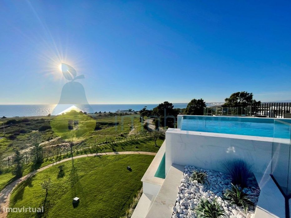 Moradia T7 frente mar em Albufeira
