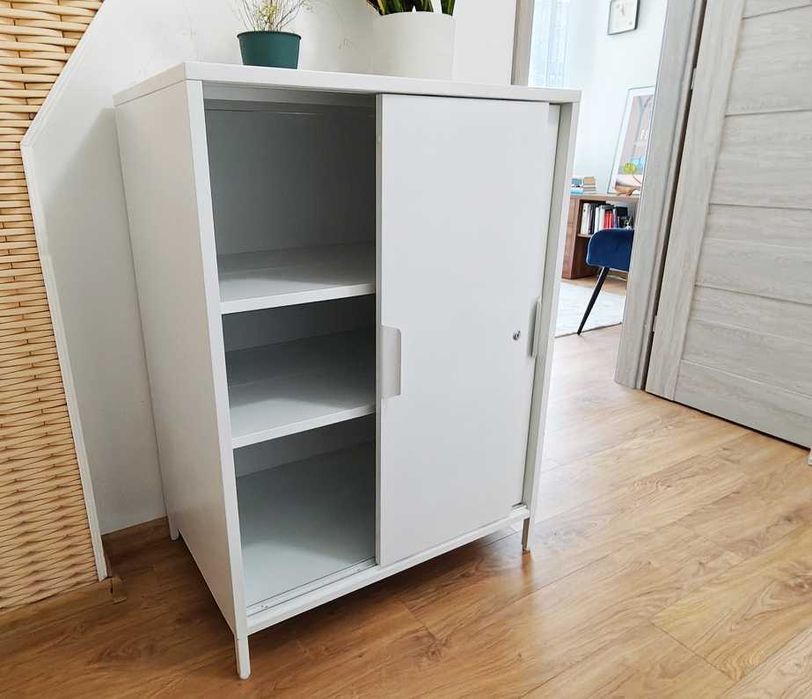 Pojemna, zamykana szafka IKEA TROTTEN 80x55x110 cm – jak nowa!