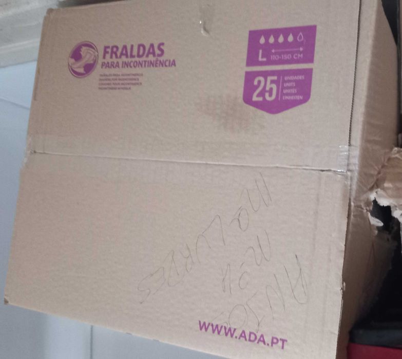 Fraldas incontinência ADA comfort Incontinence 25 unid - conj 6 embalg