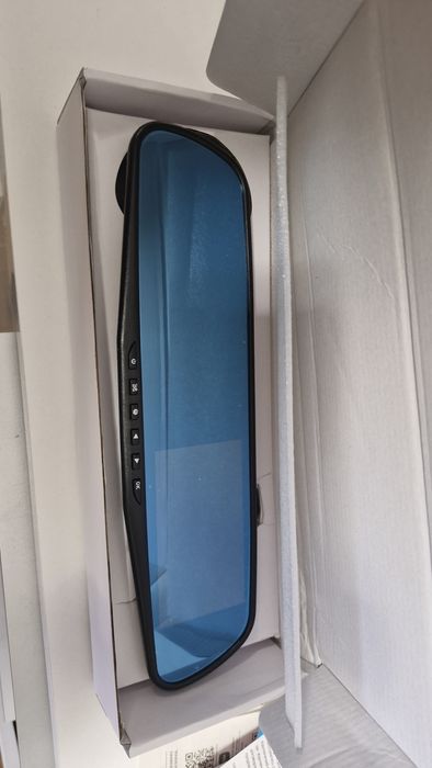 Відеореєстратор дзеркало на 2 камери Full HD