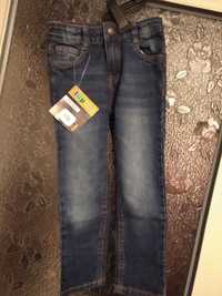 Chłopięce  jeans 110 NOWE