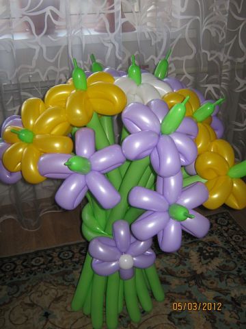 Букет, цветы из воздушных шариков