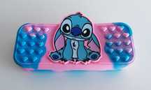 Estojo com bolhas sensoriais pop it do Stitch