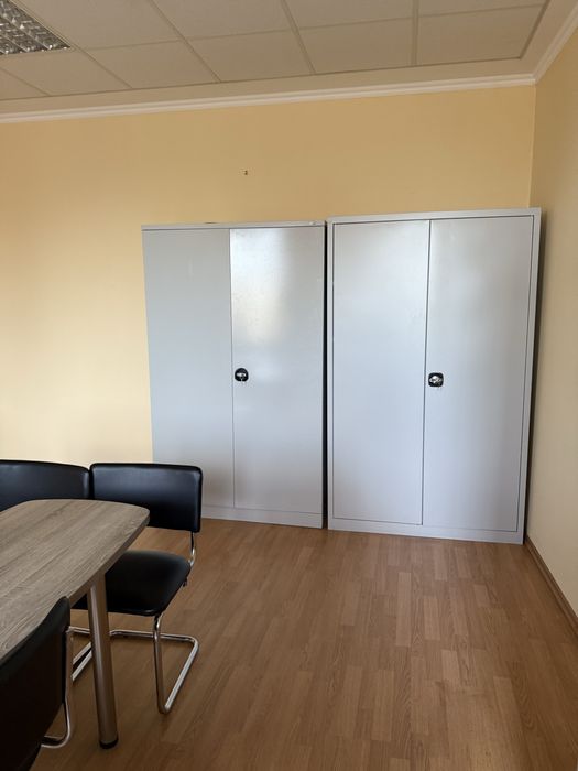 Здаю в оренду офіс в офісном центрі на Пушкінскій