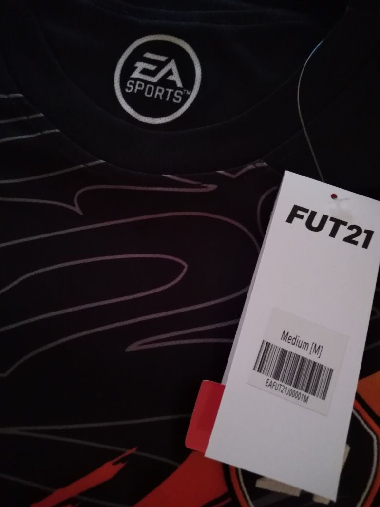 Nowa koszulka FIFA21,EA Sports, r. M