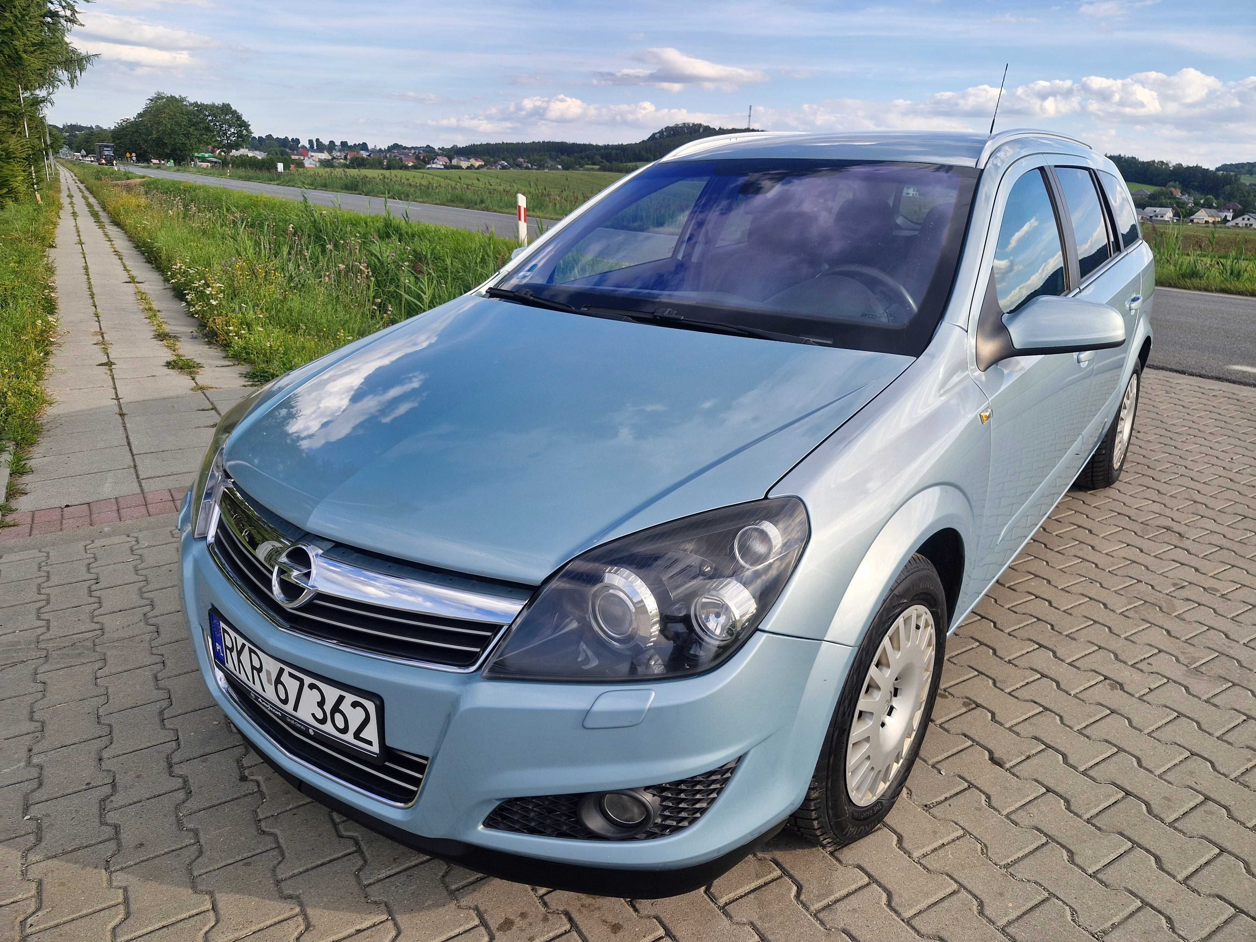 1.6 115 ksenon tempomat  PDC COSMO z Niemiec LIFTING 2009 rej PL - FV