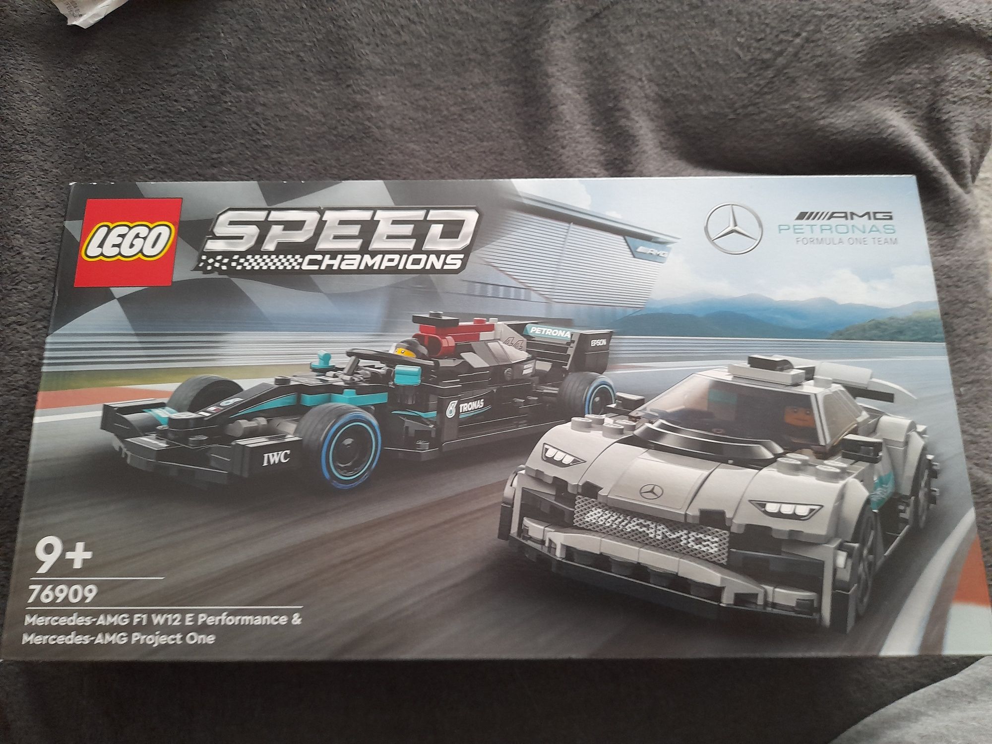 LEGO Speed Champions 76909 Mercedes-AMG F1 W12 E Performance i Mercede