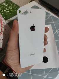 Задня кришка iPhone 8 Plus Silver

Белая