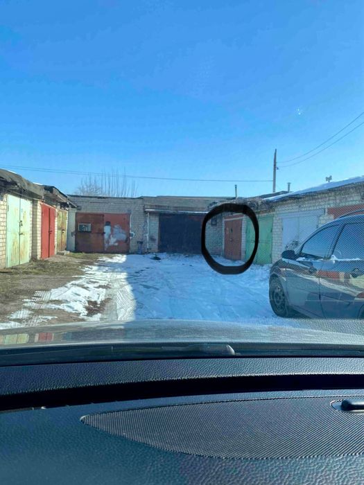 Гараж Автолюбитель 2 или обмен авто(можно бляху)