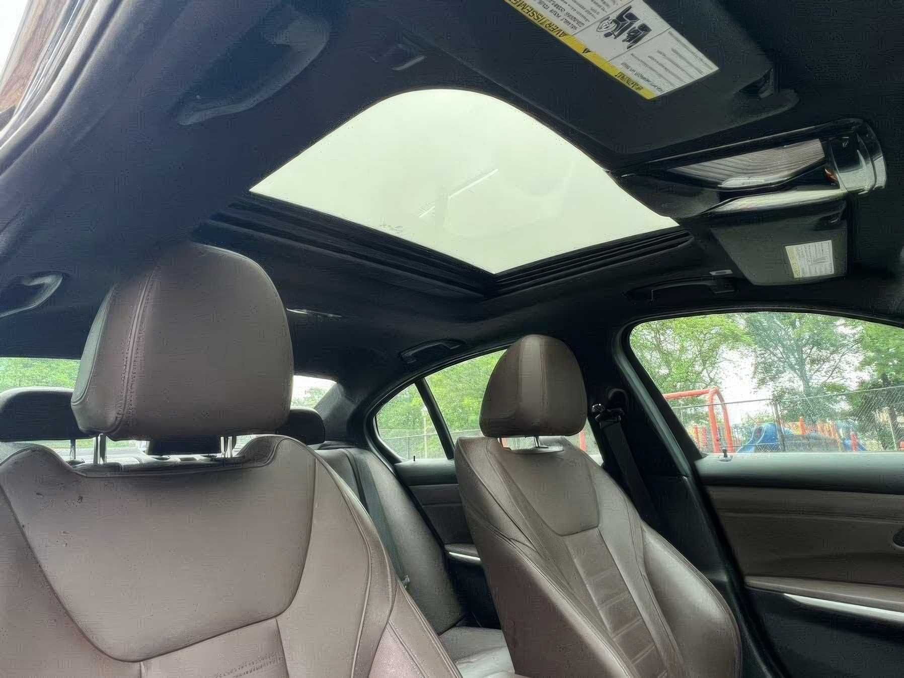2020 BMW 330i xDrive