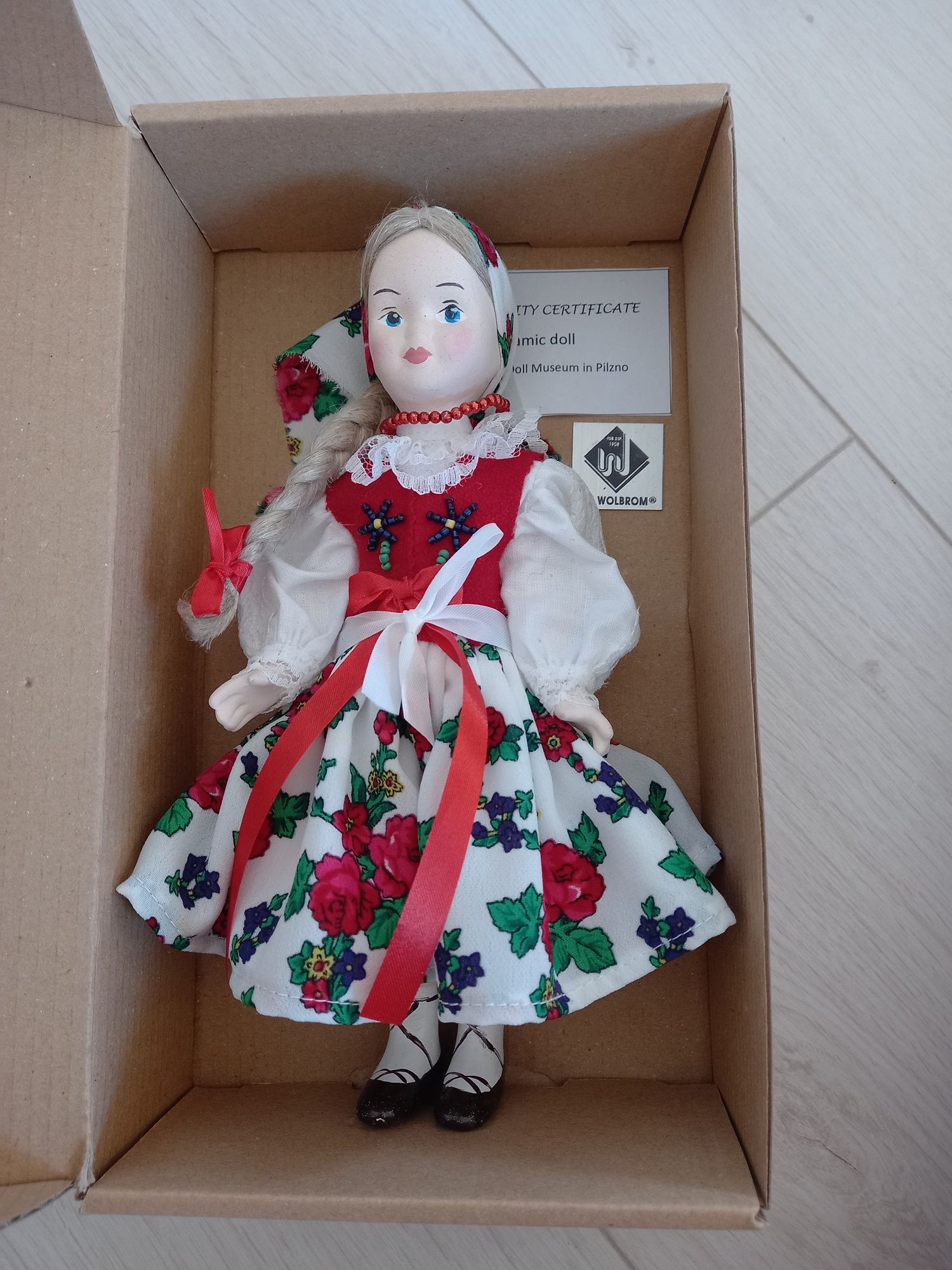Керамічна кукла з музея в Pilzno
