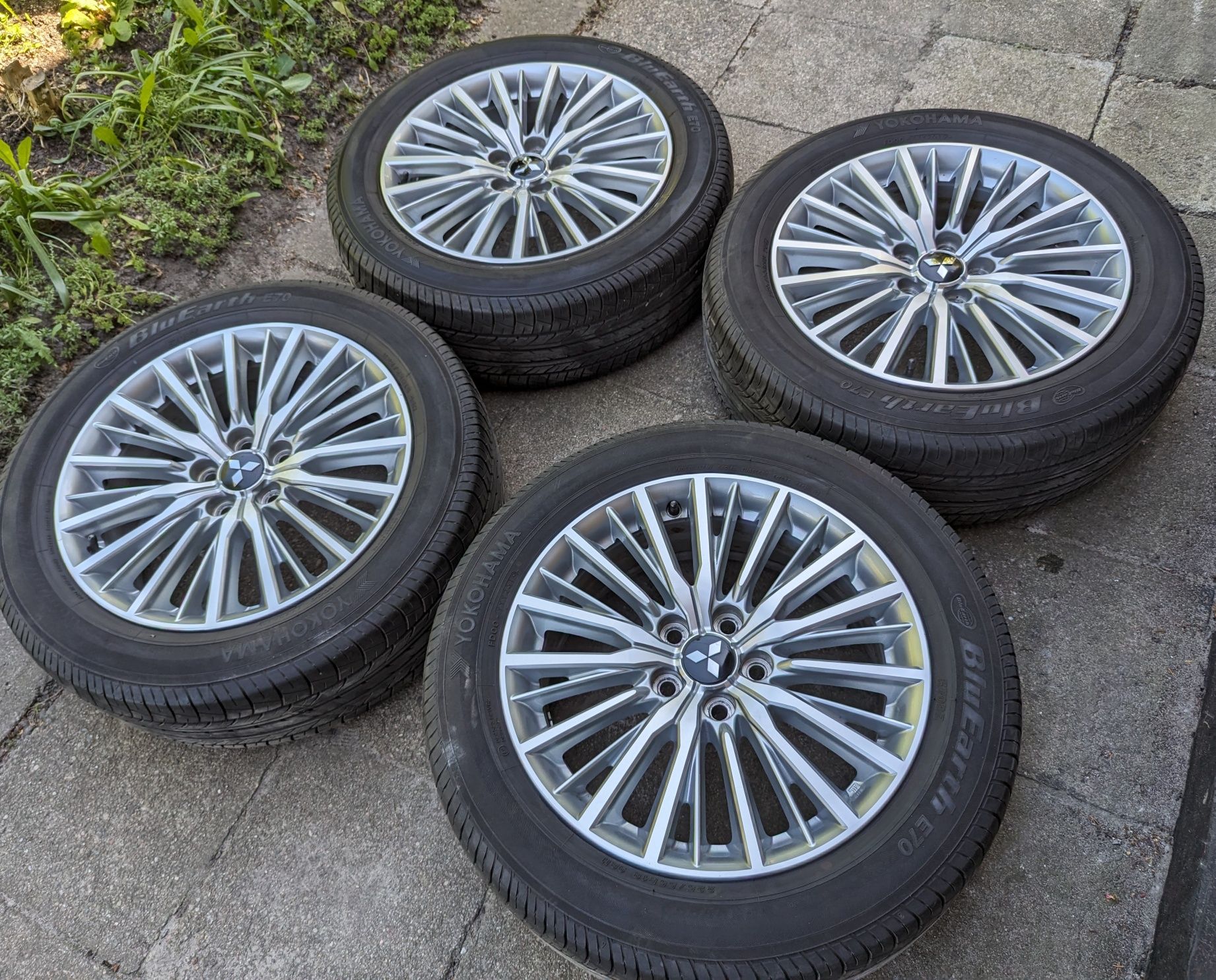 Oryginalne Koła Mitsubishi  18"  5x114.3  Czujniki ciśnienia  Lato