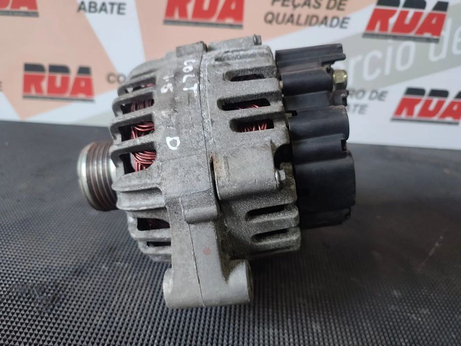 A34 ALTERNADOR MITSUBISHI COLT 1.5 DID de 2005,115A