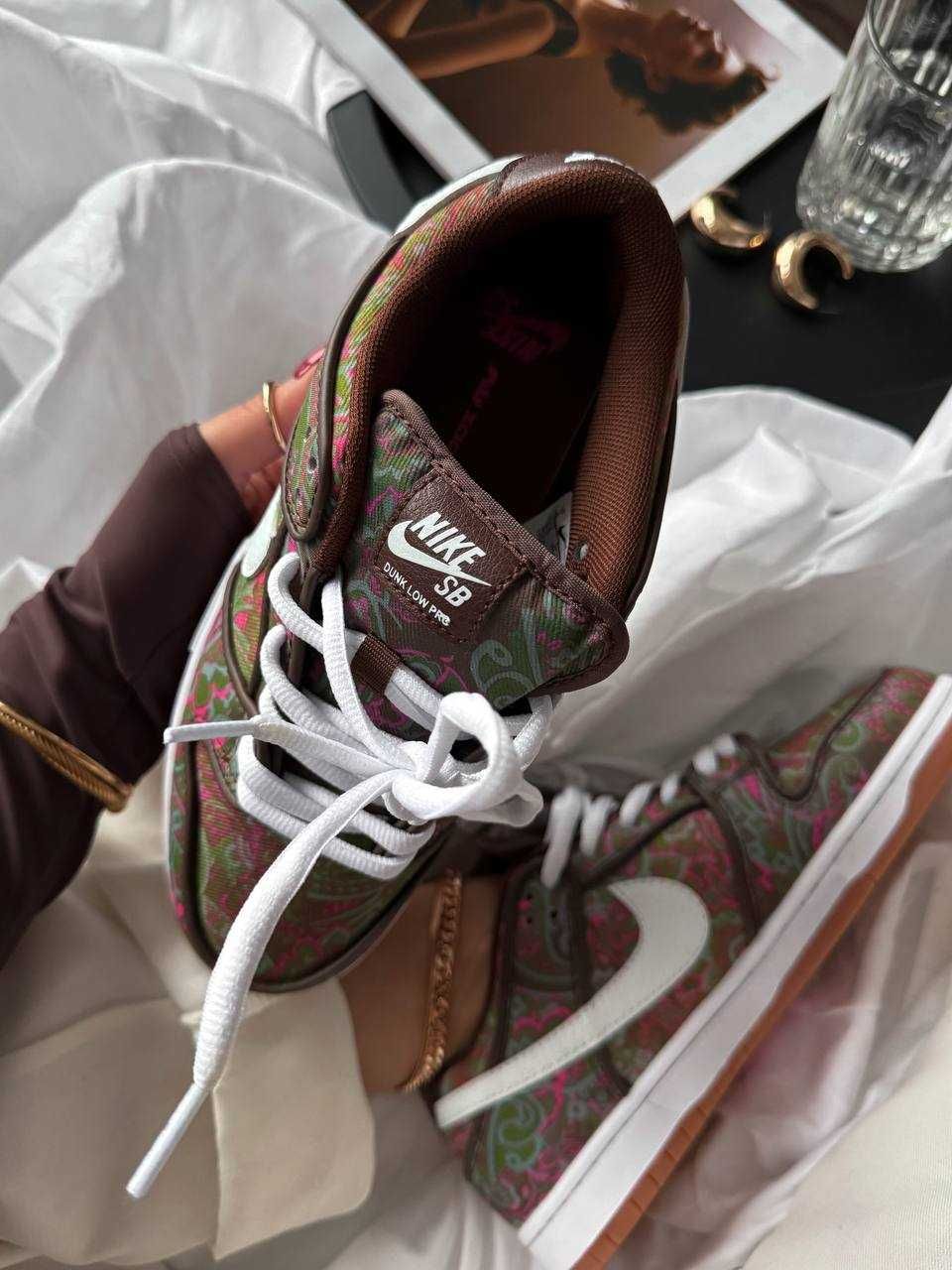 Damski sneakersy SB Dunk Low "Paisley Brown" damski buty