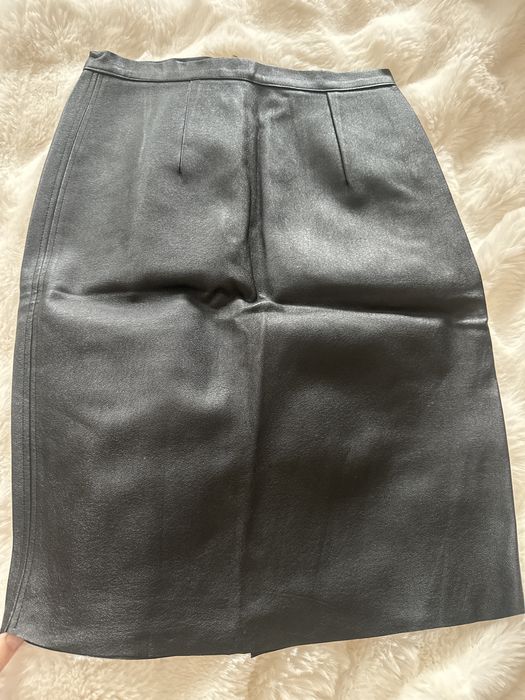 Хорошая юбка ,носила пару раз