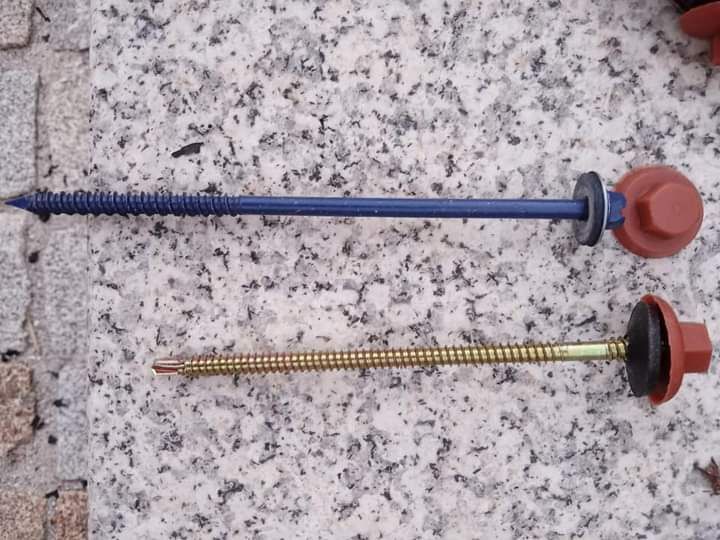 Parafusos auto perfurantes para painel sanduíche Novos