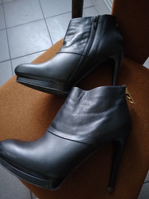 Buty botki  ze skóry