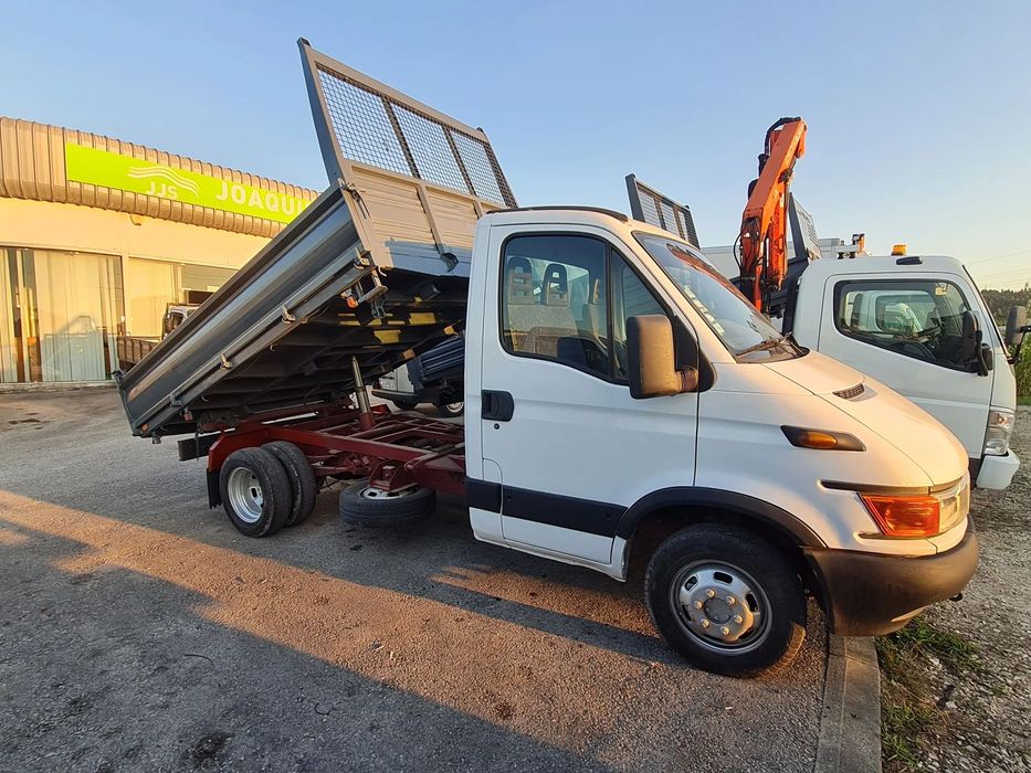 Iveco Daily Tribasculante