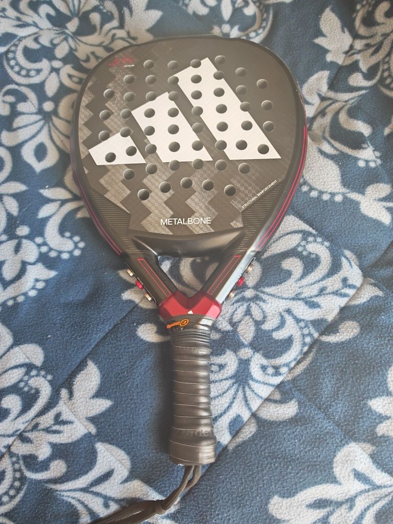 Raquete adidas ale galan