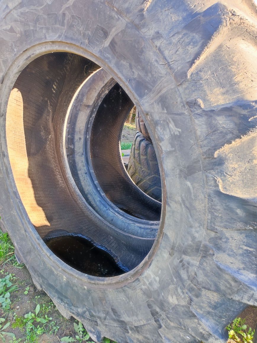 Opona, Opony 520/85 R42