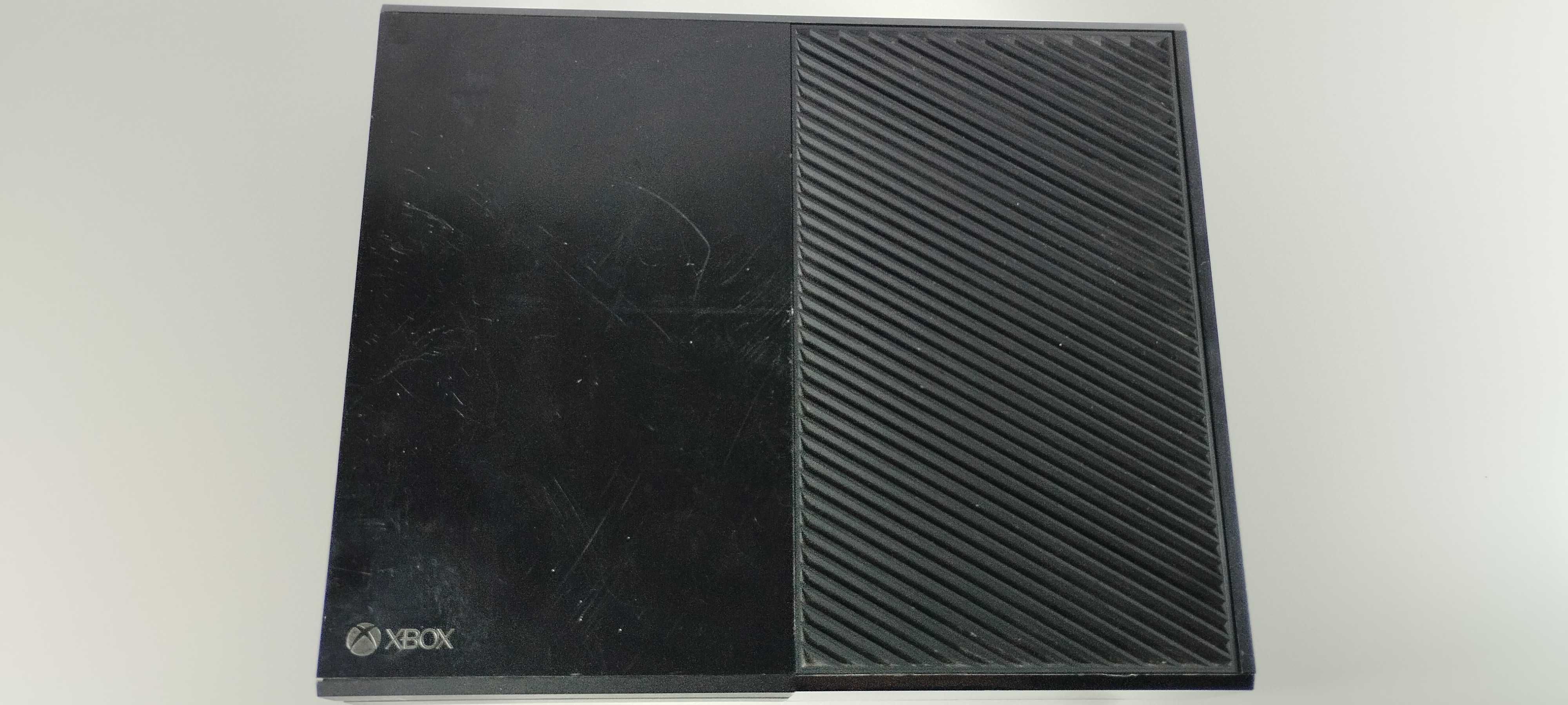 Xbox One 500GB - apenas consola sem acessórios