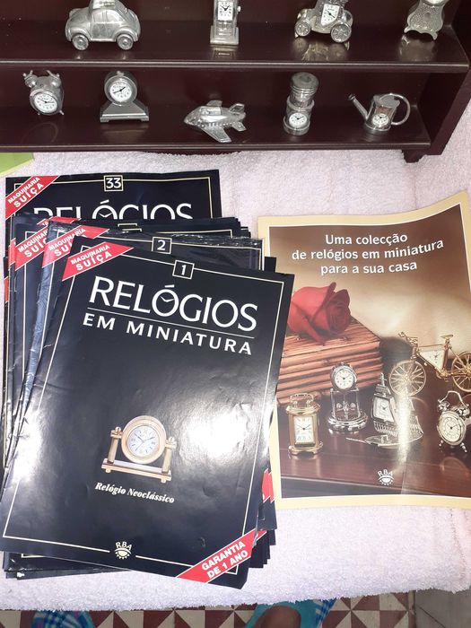 Relógios miniaturas e miniaturas cristal