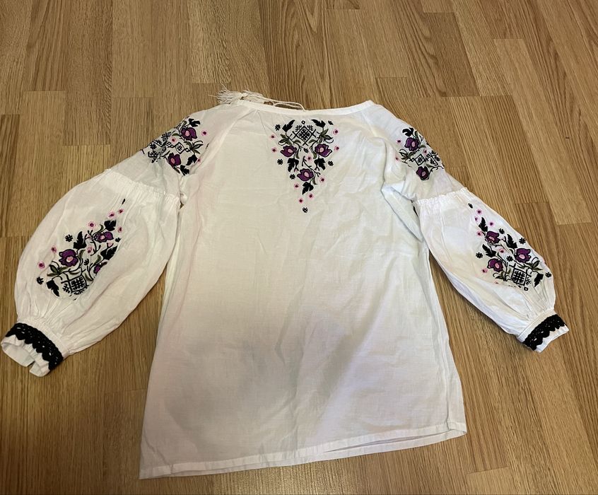 Вишиванка для дівчинки