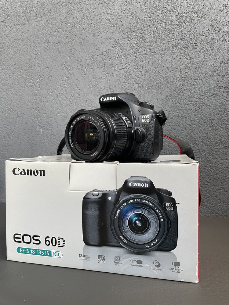 Фотоапарат Canon EOS 60d