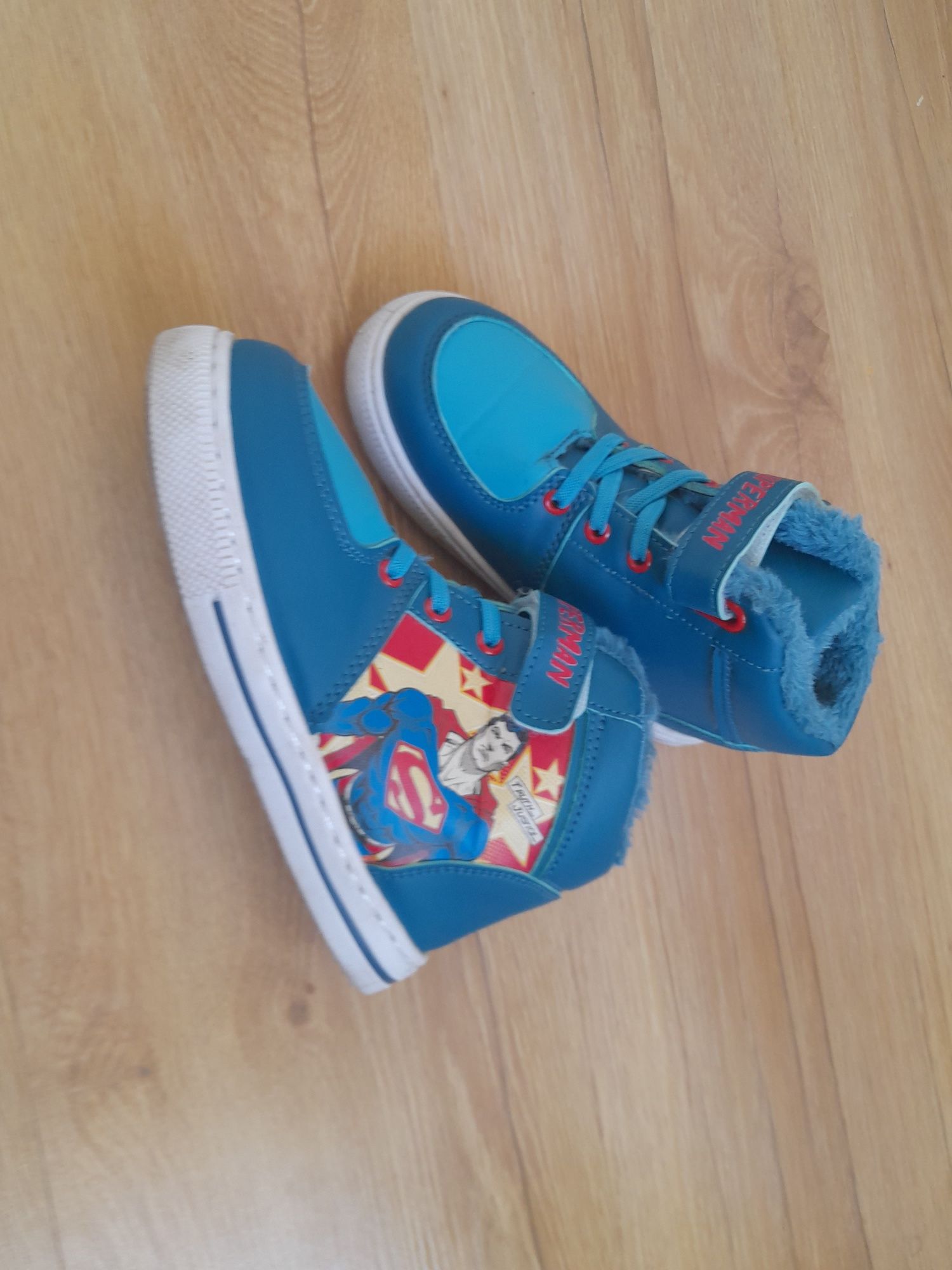 Buty ocieplane superman dla chłopca 30