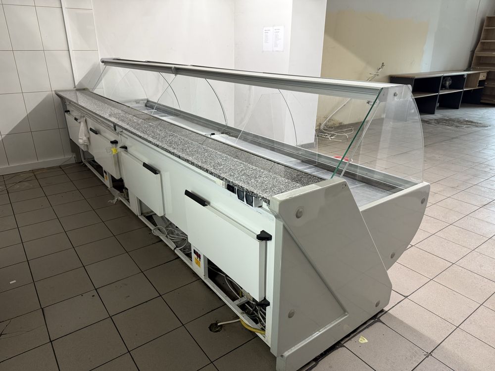 Lada Chłodnicza Mawi ciąg 4M (2x 2M) Witryna chłodnicza