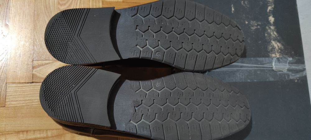 Челси ботинки фирмы zign Португалия. 45 размер. Как rieker